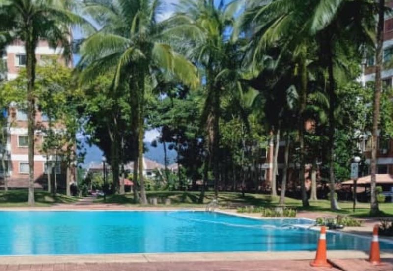 Reno Forest Green Condominium Partially Furnished Bandar Sungai Long For sale