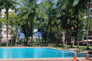 Reno Forest Green Condominium Partially Furnished Bandar Sungai Long For sale