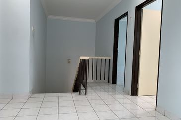Below Market Near B M C Taman Makmur Semi D House 908k Guarded And Gated Freehold 