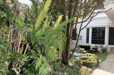 Below Market Near B M C Taman Makmur Semi D House 908k Guarded And Gated Freehold 