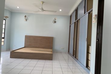 Below Market Near B M C Taman Makmur Semi D House 908k Guarded And Gated Freehold 