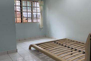 Below Market Near B M C Taman Makmur Semi D House 908k Guarded And Gated Freehold 