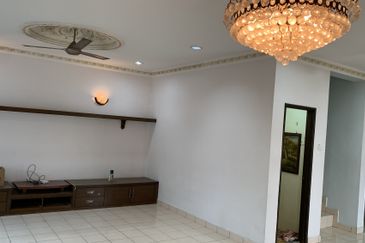 Below Market Near B M C Taman Makmur Semi D House 908k Guarded And Gated Freehold 