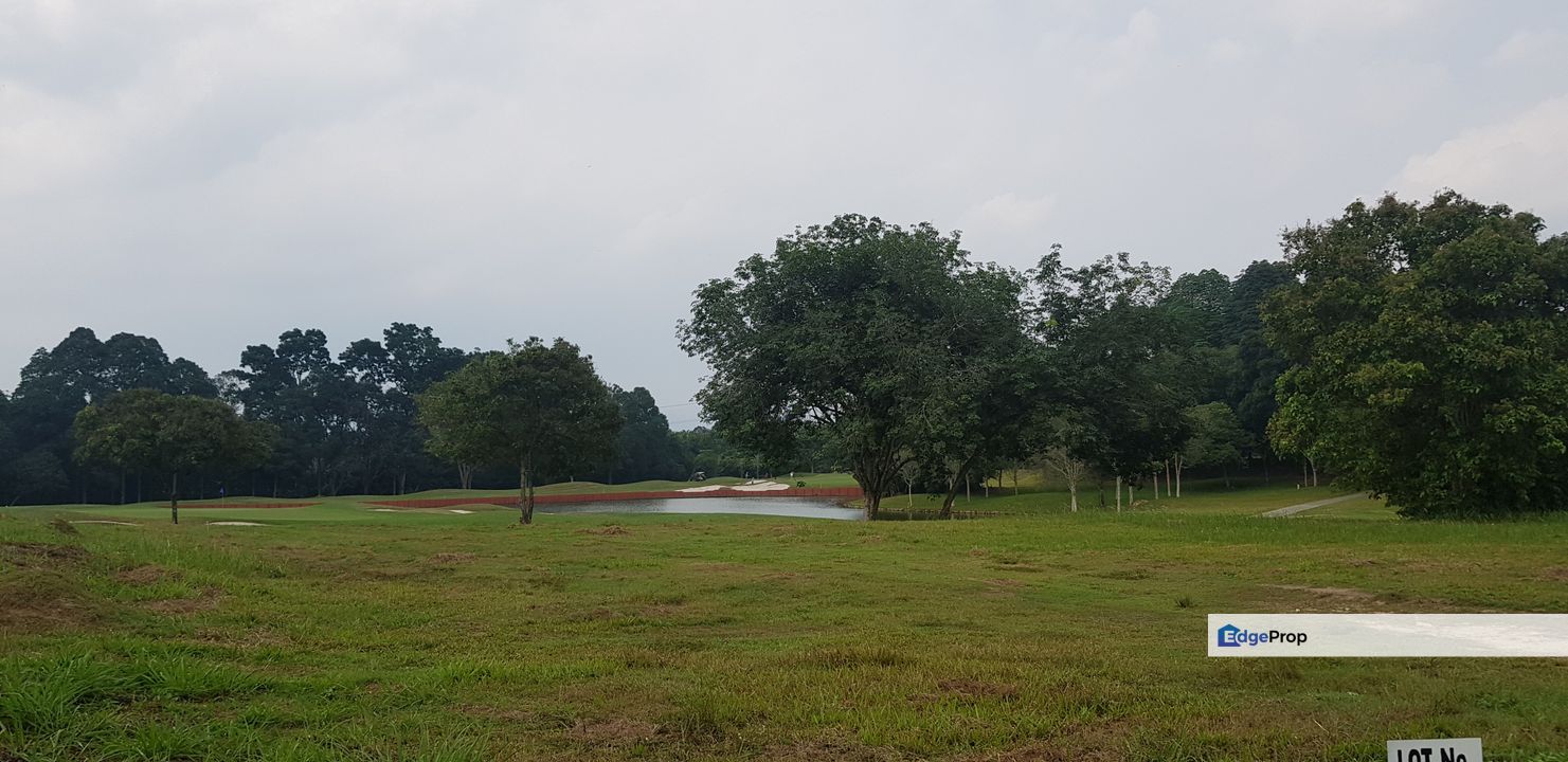 Gated Guarded Staffield Golf Course Land Fifteen Min. To Eco Majestic, Negeri Sembilan, Seremban