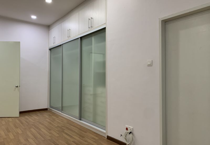 Bukit Sungai Long 3 Exclusive Top Hill  25 x 75   2 sty Superlink Kitchen Fully Extended Gated & Guarded