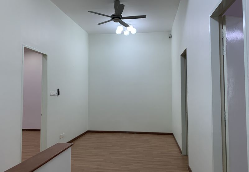 Bukit Sungai Long 3 Exclusive Top Hill  25 x 75   2 sty Superlink Kitchen Fully Extended Gated & Guarded