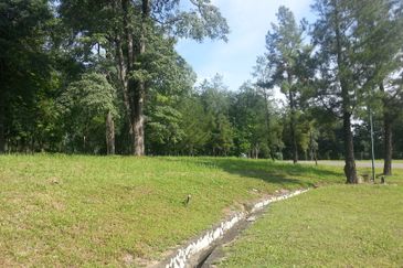 COLLEGE HEIGHTS GARDEN RESORT (PAJAM)