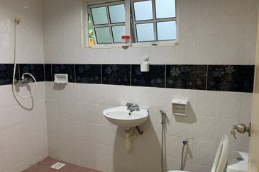 College Heights Garden Resort