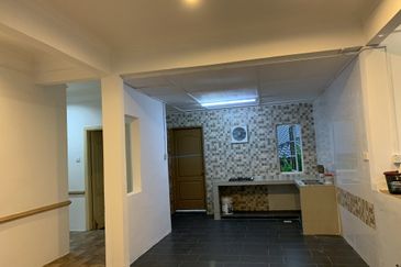 College Heights Garden Resort