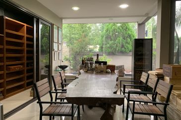 SL 4, Bandar Sungai Long