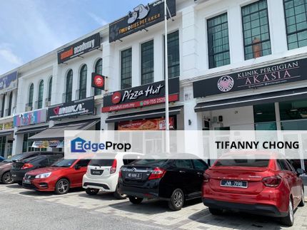 Semenyih Eco Majestic Super Big Facing Main Road Shop1st Floor 2.3 k  Kajang SILK Highway , Selangor, Semenyih