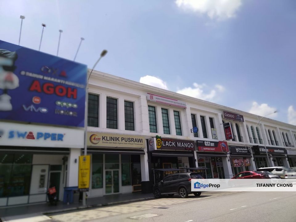 Kajang East Avenue Ground Floor 2 Storey Shop To Rent Ample Parking  20 x 75 , Selangor, Semenyih