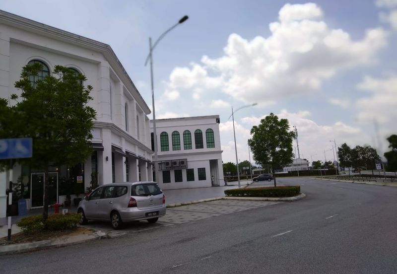 Whitten Eco Majestic