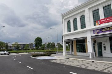 Whitten Eco Majestic