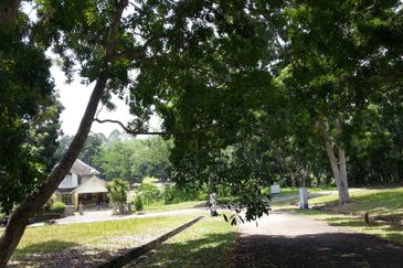 COLLEGE HEIGHTS GARDEN RESORT (PAJAM)