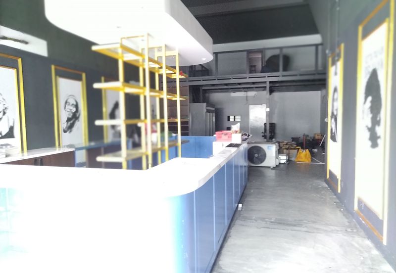 Ivoris @ Eco Majestic