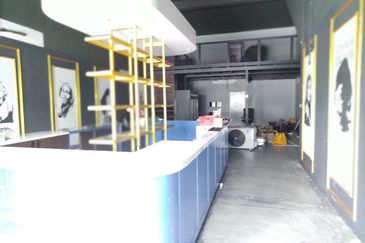 Ivoris @ Eco Majestic