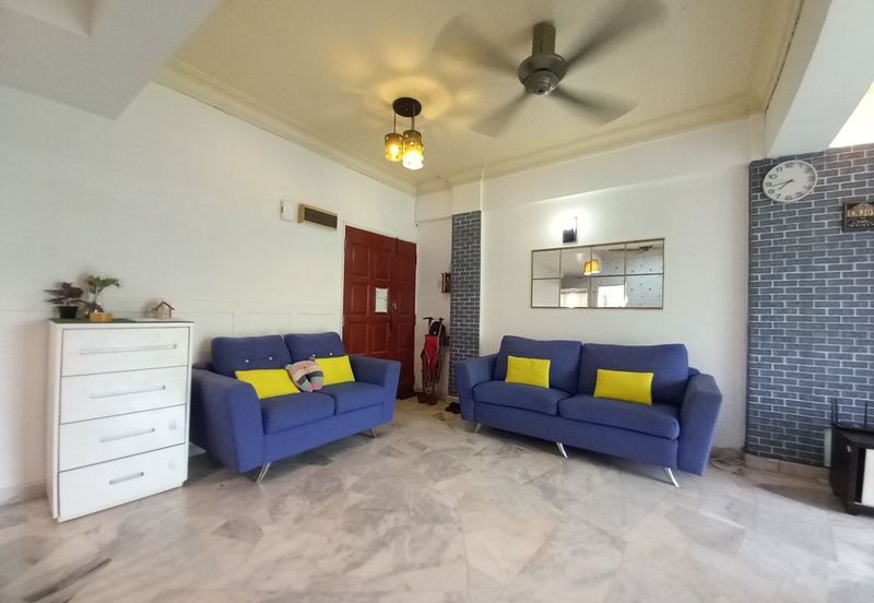 BUMI LOT FOR SALE BELOW MARKET/ FULLY FURNISHED UNIT/KAJANG APARTMENT/LOWER LEVEL WITH LIFT/MUTIARA PERDANA APARTMENT/BANGI