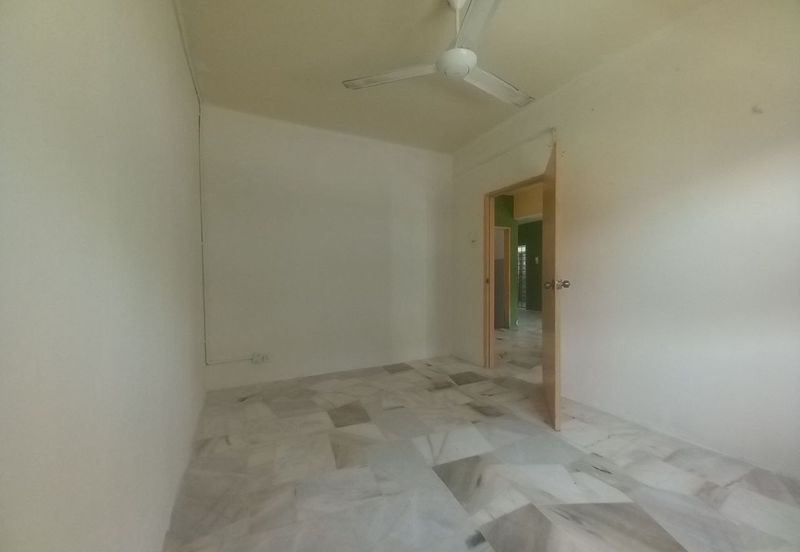 Residensi Warnasari 3