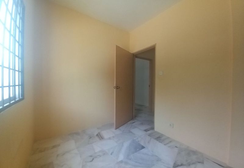 Residensi Warnasari 3