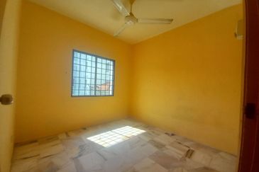 Residensi Warnasari 3