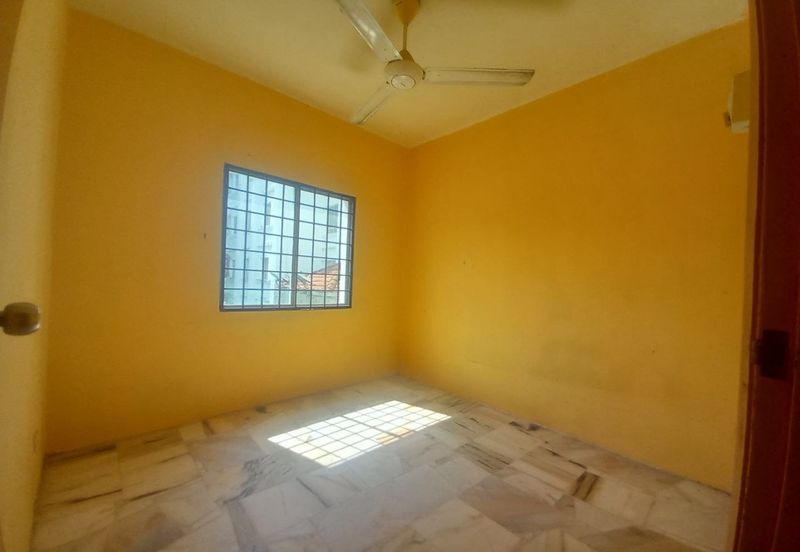 Residensi Warnasari 3