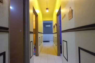 Pangsapuri Suria Subang