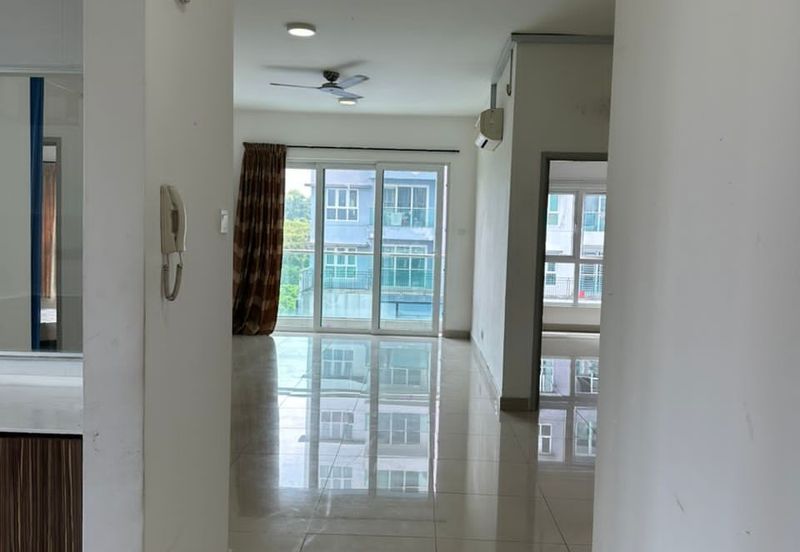 Seasons Luxury Apartments @ Amara Larkin