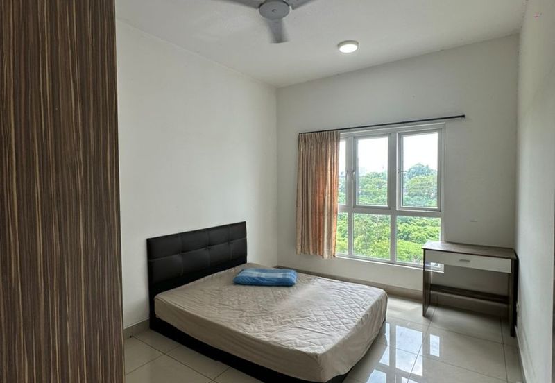 Seasons Luxury Apartments @ Amara Larkin