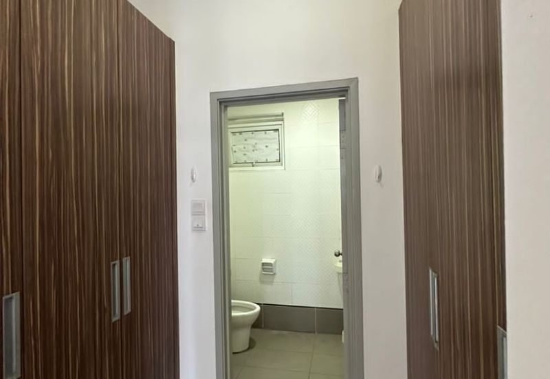 Seasons Luxury Apartments @ Amara Larkin