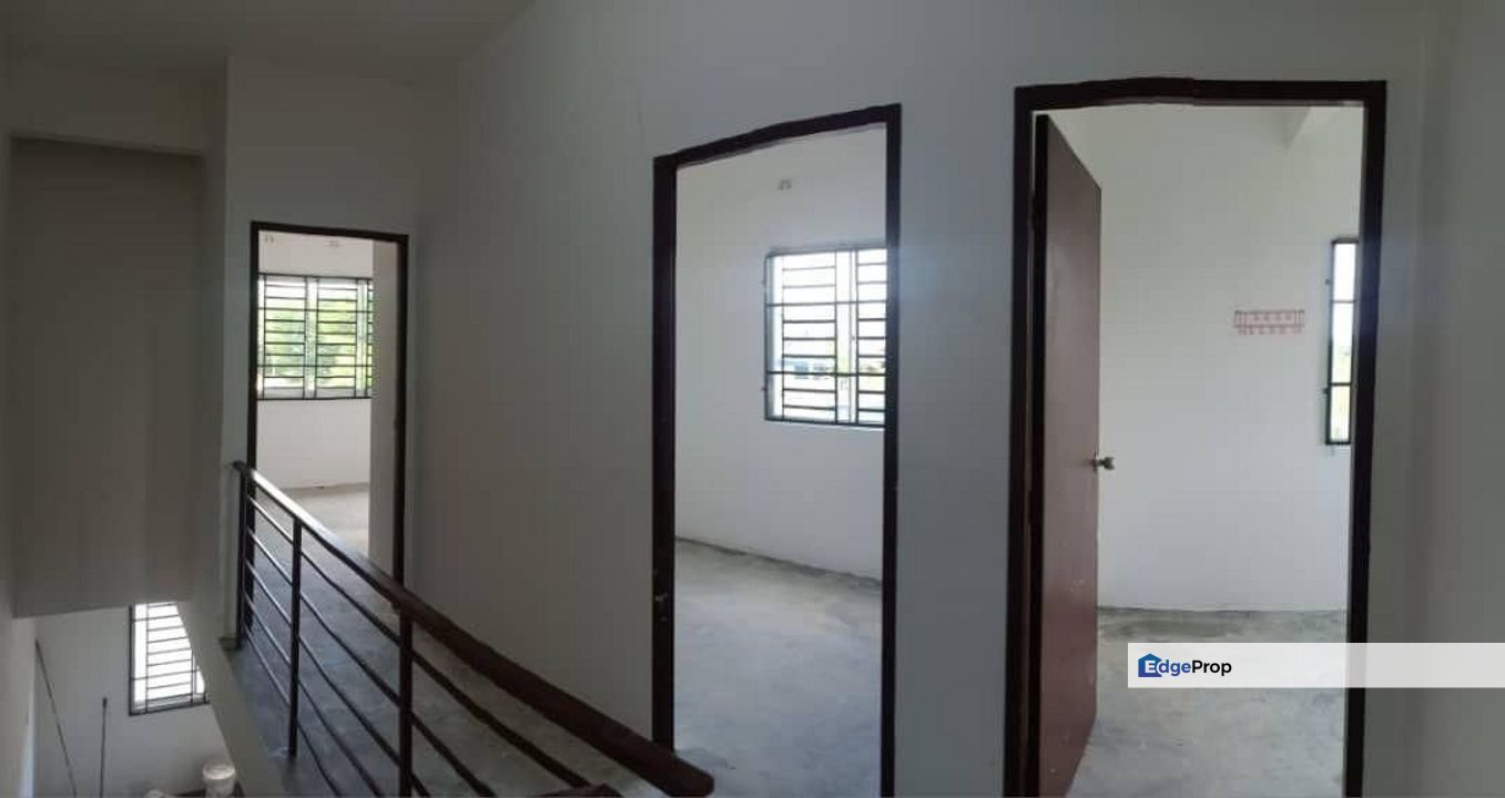 Jalan Kedidi / Taman Scientex /  Pasir Gudang/ Double storey medium cost / Masai , Johor, Pasir Gudang