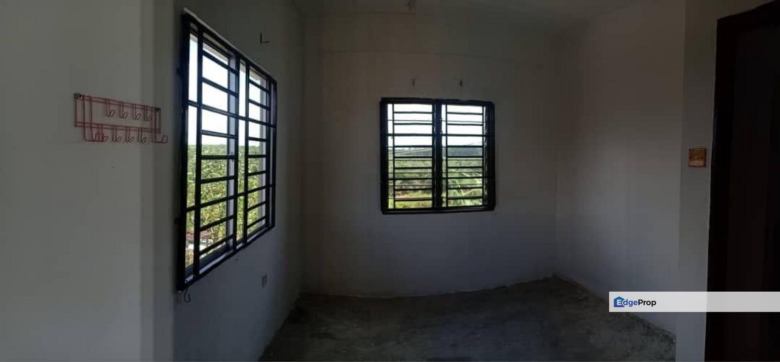 Jalan Kedidi / Taman Scientex /  Pasir Gudang/ Double storey medium cost / Masai , Johor, Pasir Gudang