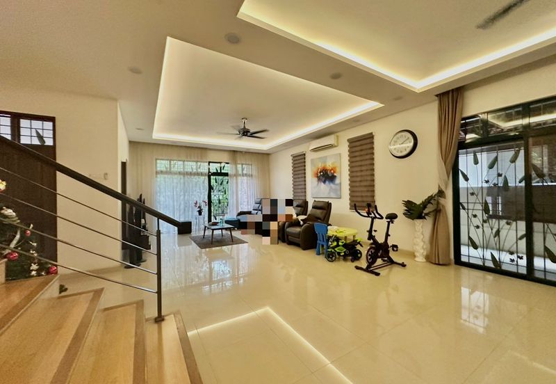 [ 3 Storey ] Usj 3D Bungalow, fully renovated and extended, ready move in condition, gated guarded 