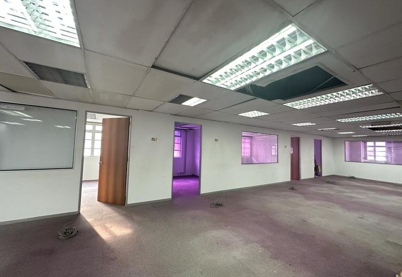 Taipan Business Centre, USJ 10