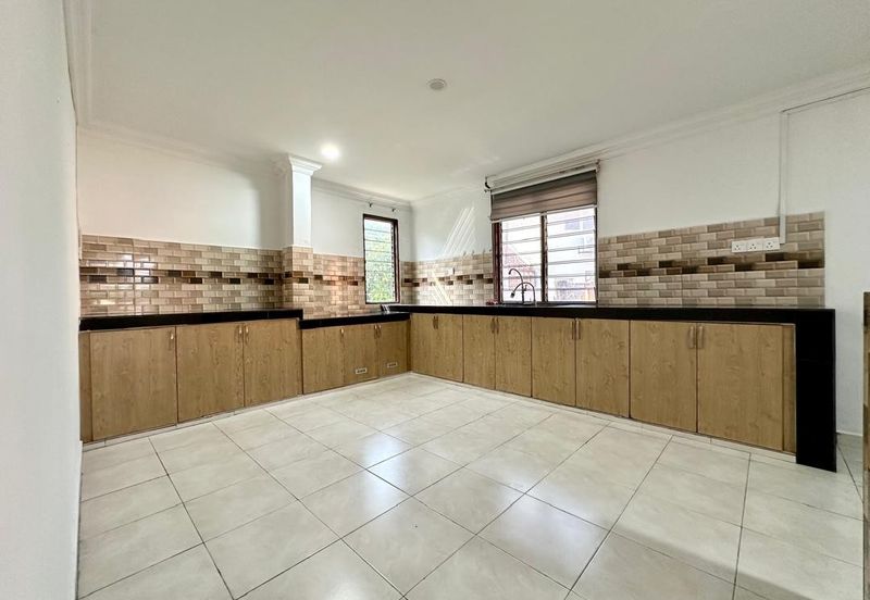 Taman Alam Megah, Seksyen 28