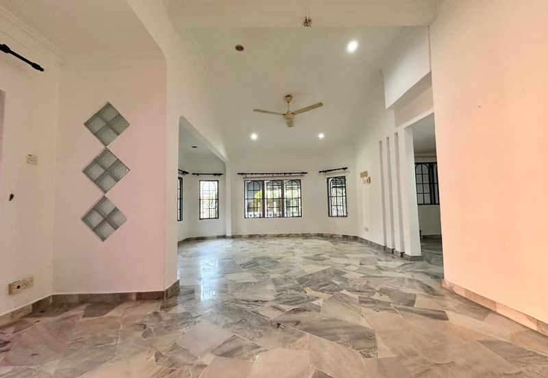 Taman Alam Megah, Seksyen 28