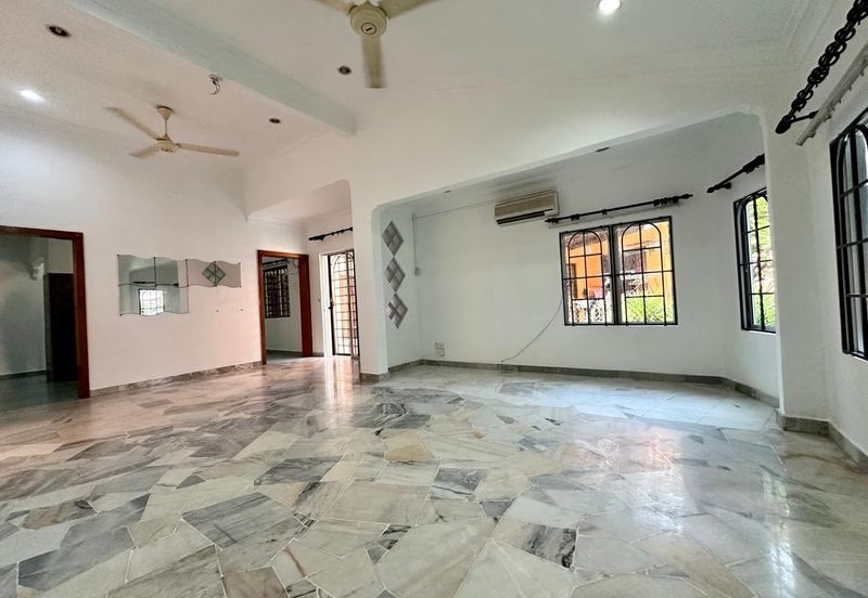 Taman Alam Megah, Seksyen 28