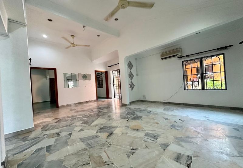 Taman Alam Megah, Seksyen 28