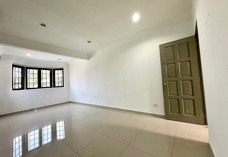 Taman Alam Megah, Seksyen 28