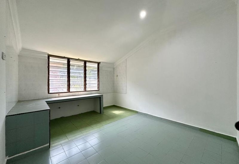 Taman Alam Megah, Seksyen 28