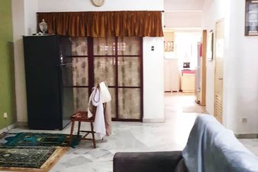 Jalan Putra Bistari 2/1Q