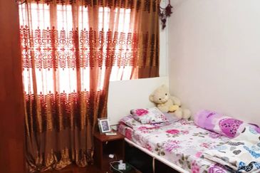 Jalan Putra Bistari 2/1Q