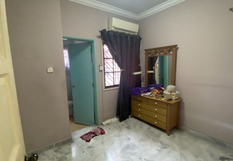 Corinthian Condominium