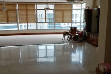 Kl Sentral condo for sale 