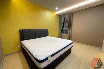 Gravit8 @ Klang South