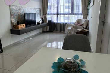 I Residence @ I City