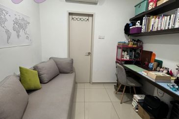 I Residence @ I City