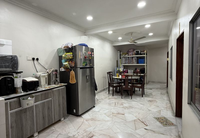 Taman Tepi Sungai ( Taman Teluk Pulai Indah )