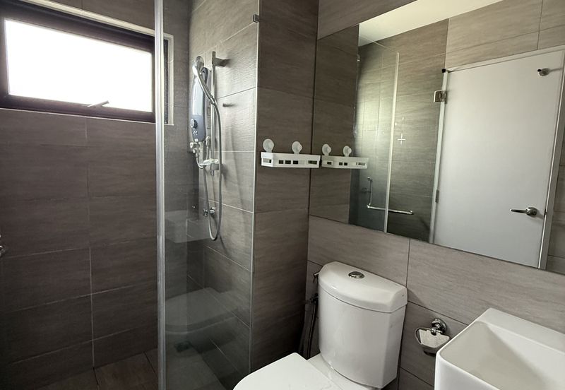 Amber Residence @ twentyfive.7