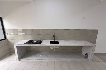 Casira 3 @ Bandar Bukit Raja